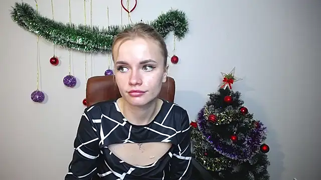 MargaritaKiss online show from 12-14-25, 07:51