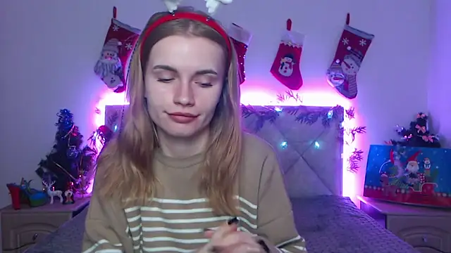 MargaritaKiss online show from 12-17-25, 07:09