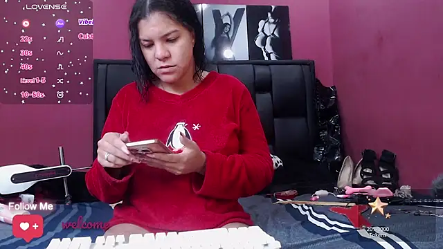 Karly Grey s online show from 06-17-26, 02:18