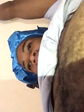 Snapshot of MixedItem chatting on 09-26-25, 08:29 MixedItem online show from 09-26-25, 08:29