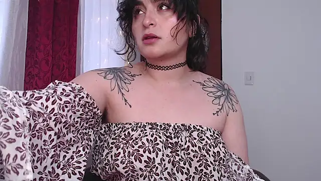 Snapshot of Marci_owo chatting on 02-08-25, 03:10 Marci owo online show from 02-08-25, 03:10