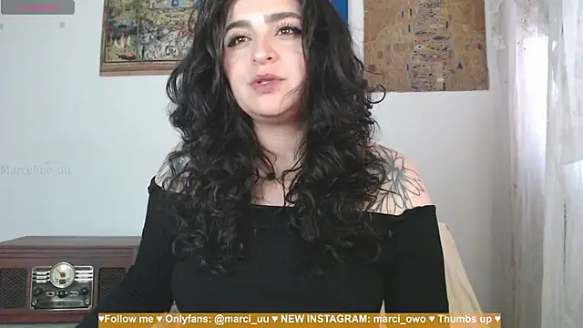 Snapshot of Marci_owo chatting on 06-20-26, 08:33 Marci owo online show from 06-20-26, 08:33