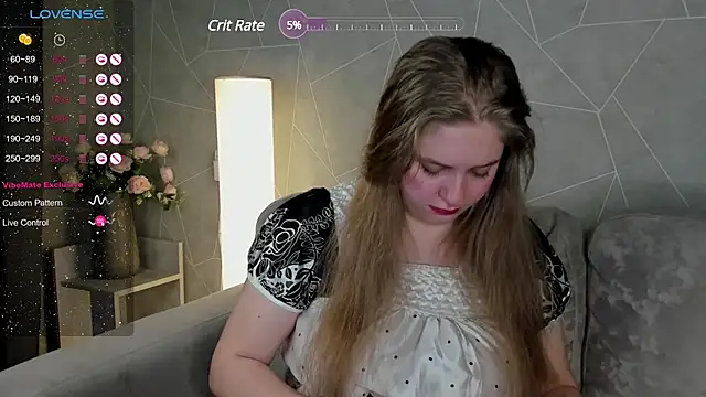 Snapshot of Megan_Violer chatting on 03-13-25, 06:34 Megan Violer online show from 03-13-25, 06:34