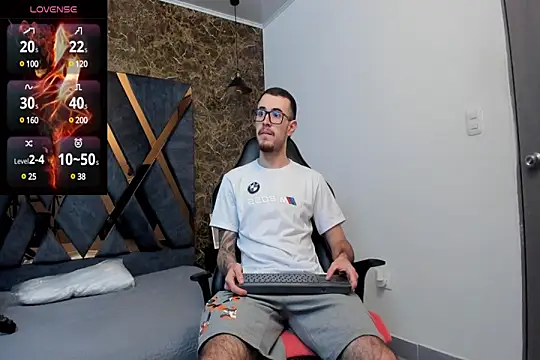 Snapshot of CodyWalkerR chatting on 01-07-25, 05:20 CodyWalkerR online show from 01-07-25, 05:20