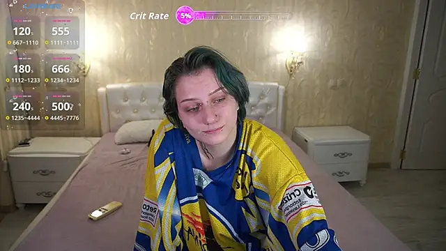 LunaaMayy online show from 12-19-25, 11:34