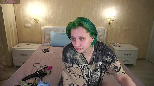 LunaaMayy online show from 03-01-26, 09:39