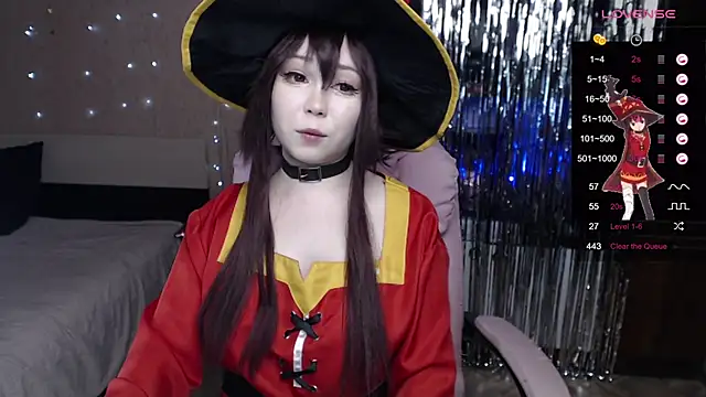 Snapshot of Vanessa_AmiX chatting on 02-19-25, 10:45 Vanessa AmiX online show from 02-19-25, 10:45