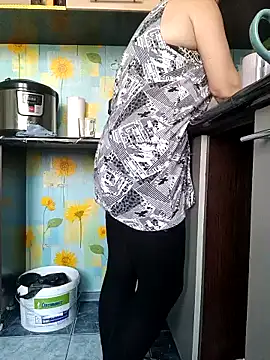 Snapshot of NicoleOlla chatting on 02-16-25, 09:15 NicoleOlla online show from 02-16-25, 09:15