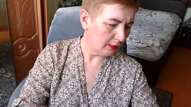 Snapshot of NicoleOlla chatting on 02-24-25, 06:05 NicoleOlla online show from 02-24-25, 06:05