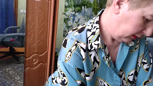 Snapshot of NicoleOlla chatting on 02-27-25, 06:29 NicoleOlla online show from 02-27-25, 06:29