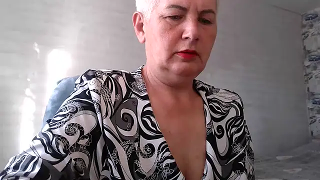 Snapshot of NicoleOlla chatting on 09-16-25, 01:50 NicoleOlla online show from 09-16-25, 01:50