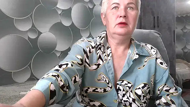 Snapshot of NicoleOlla chatting on 10-04-25, 03:26 NicoleOlla online show from 10-04-25, 03:26