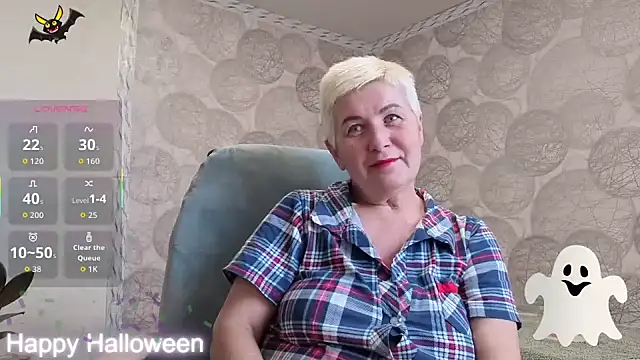 Snapshot of NicoleOlla chatting on 11-01-25, 04:25 NicoleOlla online show from 11-01-25, 04:25