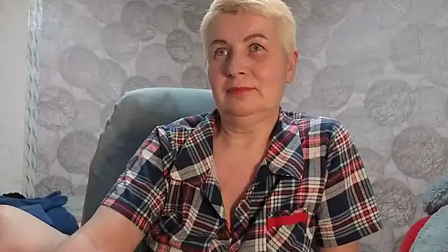 Snapshot of NicoleOlla chatting on 02-19-26, 02:57 NicoleOlla online show from 02-19-26, 02:57