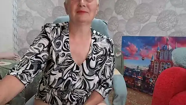 Snapshot of NicoleOlla chatting on 05-09-26, 03:01 NicoleOlla online show from 05-09-26, 03:01