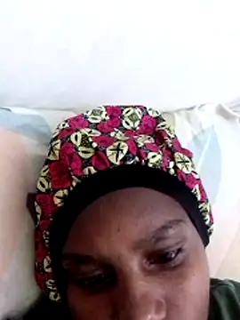 Ebonyyprincess online show from 11-24-25, 08:08