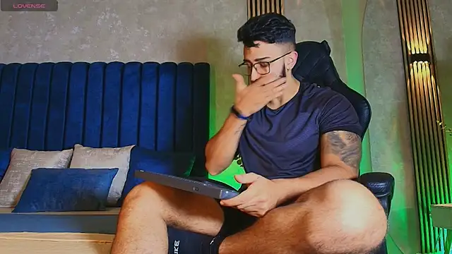 Liam Kleiin online show from 07-07-26, 11:14