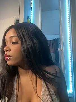 Snapshot of lovekaylaa chatting on 02-18-25, 10:16 lovekaylaa online show from 02-18-25, 10:16