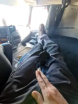 Snapshot of smartzy chatting on 10-24-25, 09:28 smartzy online show from 10-24-25, 09:28