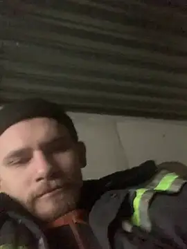 Snapshot of Boysex227 chatting on 01-11-25, 08:22 Boysex227 online show from 01-11-25, 08:22