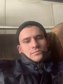 Snapshot of Boysex227 chatting on 02-06-25, 12:48 Boysex227 online show from 02-06-25, 12:48