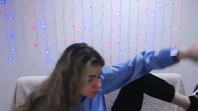 TinaRedly online show from 01-27-25, 03:15