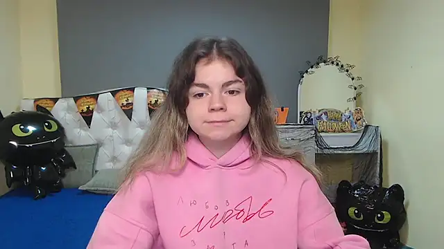 TinaRedly online show from 11-04-25, 06:45