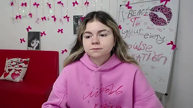 TinaRedly online show from 03-22-26, 06:22