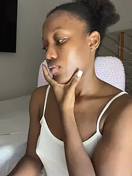 kellya  online show from 03-21-26, 11:30