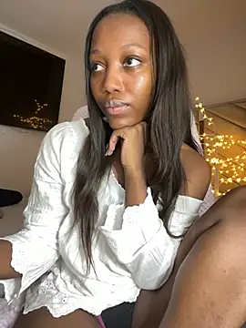 kellya  online show from 04-22-26, 09:16