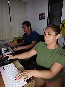 hotandfierylatinos2023 online show from 07-12-26, 10:50