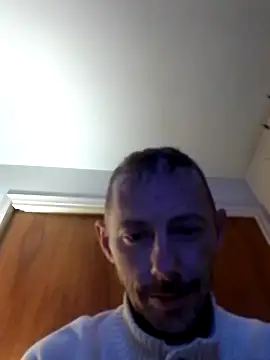 Snapshot of elmerfuddin87 chatting on 10-21-25, 03:07 elmerfuddin87 online show from 10-21-25, 03:07