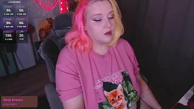 Snapshot of lissamuff chatting on 10-22-25, 01:22 lissamuff online show from 10-22-25, 01:22