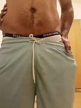 maleesa online show from 02-05-26, 04:17