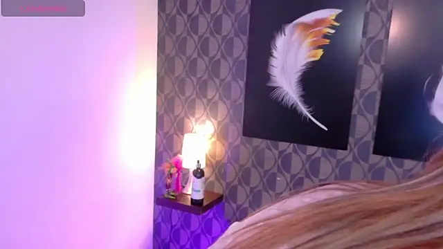 SharomRoss online show from 02-03-25, 06:49