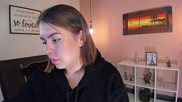 ArianaBaker online show from 02-18-25, 01:00