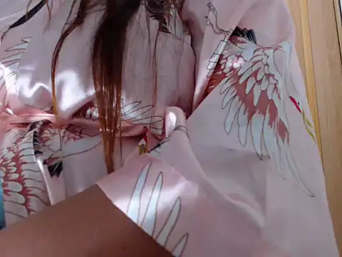 Snapshot of WhorePISSsquirt chatting on 09-13-25, 12:38 WhorePISSsquirt online show from 09-13-25, 12:38