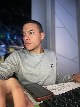 Osiiriis online show from 02-24-25, 03:44