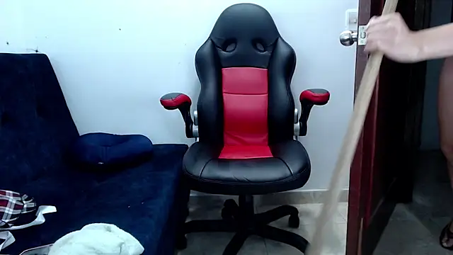 kaira sweet  online show from 02-16-25, 09:04