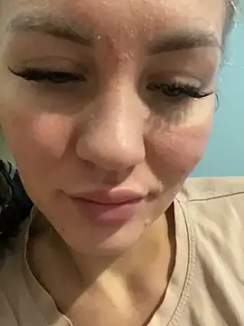 DreamGirl-777 online show from 12-17-24, 06:45