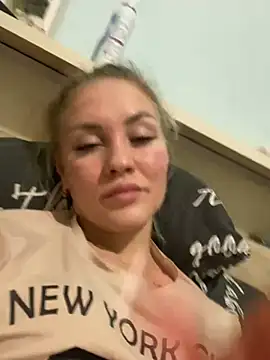 DreamGirl-777 online show from 12-17-24, 06:20