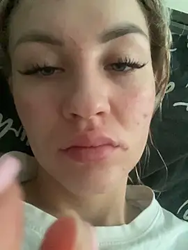 DreamGirl-777 online show from 12-19-24, 08:23