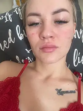 DreamGirl-777 online show from 02-06-25, 07:35