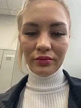 DreamGirl-777 online show from 02-17-25, 04:42