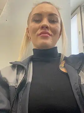 DreamGirl-777 online show from 02-19-25, 04:23