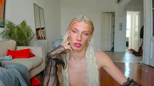 AliceSnowCatt online show from 02-09-25, 05:22