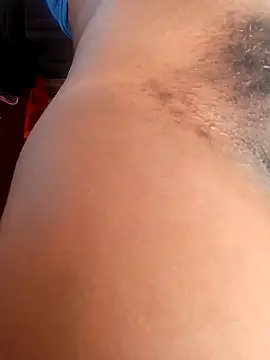 Snapshot of Sarie_sho chatting on 10-20-25, 05:52 Sarie sho online show from 10-20-25, 05:52