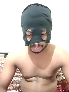 sexycouplemh09 online show from 10-05-25, 08:34