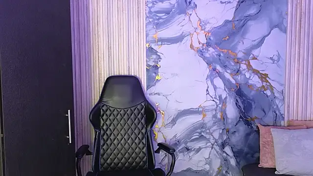 LissaWiild online show from 03-06-26, 08:16