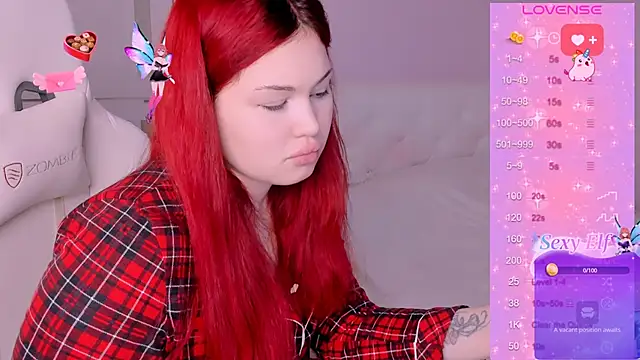 Snapshot of MissClarks chatting on 01-09-25, 08:03 MissClarks online show from 01-09-25, 08:03